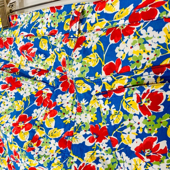 Ralph Lauren Floral Capri Pants - Picture 16 of 16